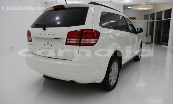 Buy Import Dodge Journey White Car in Import - Dubai in Abia State Buy Import Dodge Journey White Car in Import - Dubai in Abia State