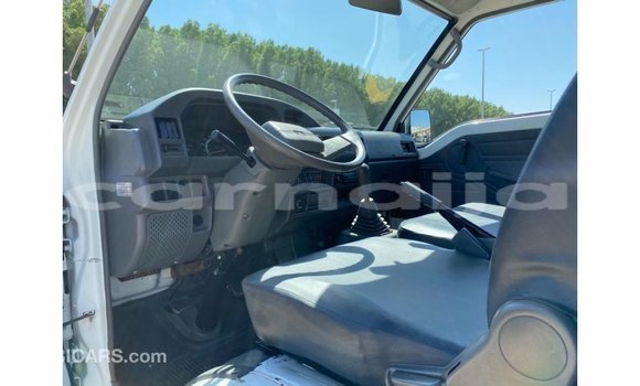 Buy Import Mitsubishi Van White Truck in Import - Dubai in Abia State Buy Import Mitsubishi Van White Truck in Import - Dubai in Abia State