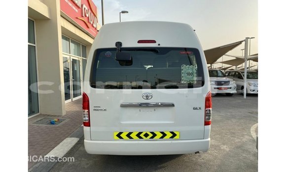 Buy Import Toyota Hiace White Car in Import - Dubai in Abia State Buy Import Toyota Hiace White Car in Import - Dubai in Abia State