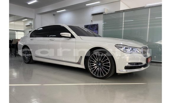 Buy Import BMW X1 White Car in Import - Dubai in Abia State Buy Import BMW X1 White Car in Import - Dubai in Abia State