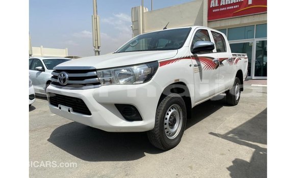 Buy Import Toyota Hilux White Car in Import - Dubai in Abia State Buy Import Toyota Hilux White Car in Import - Dubai in Abia State