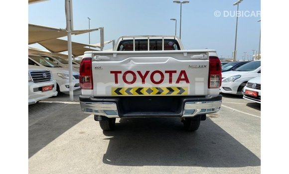 Buy Import Toyota Hilux White Car in Import - Dubai in Abia State Buy Import Toyota Hilux White Car in Import - Dubai in Abia State