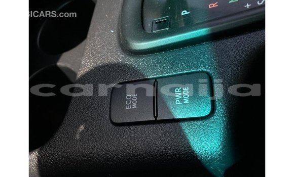 Buy Import Toyota Hilux White Car in Import - Dubai in Abia State Buy Import Toyota Hilux White Car in Import - Dubai in Abia State