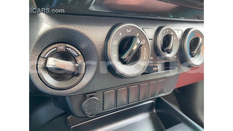 Big with watermark toyota hilux abia state import dubai 9362