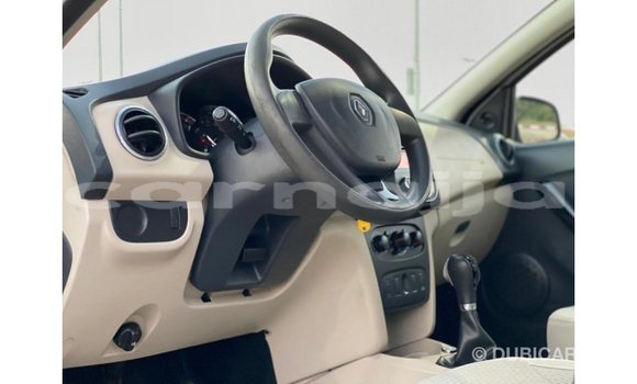 Acheter Import Voiture Renault 4 Blanc à Import - Dubai, État d'Abia Acheter Import Voiture Renault 4 Blanc à Import - Dubai, État d'Abia