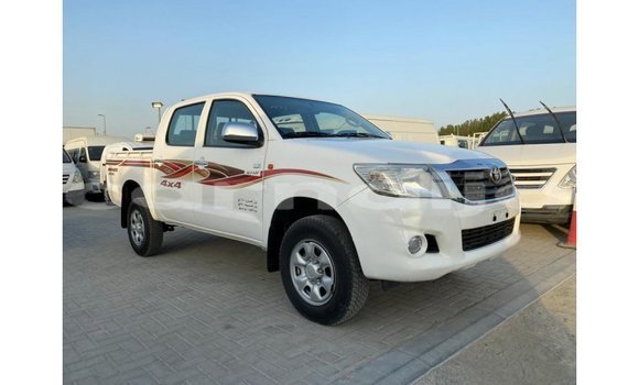 Buy Import Toyota Hilux White Car in Import - Dubai in Abia State Buy Import Toyota Hilux White Car in Import - Dubai in Abia State
