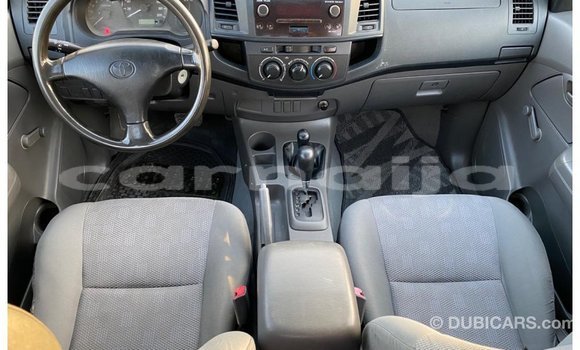 Buy Import Toyota Hilux White Car in Import - Dubai in Abia State Buy Import Toyota Hilux White Car in Import - Dubai in Abia State
