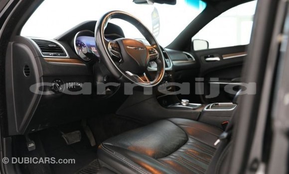 Buy Import Chrysler 300 Black Car in Import - Dubai in Abia State Buy Import Chrysler 300 Black Car in Import - Dubai in Abia State