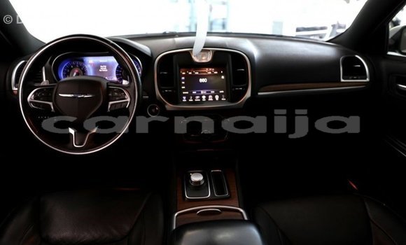 Buy Import Chrysler 300 Black Car in Import - Dubai in Abia State Buy Import Chrysler 300 Black Car in Import - Dubai in Abia State