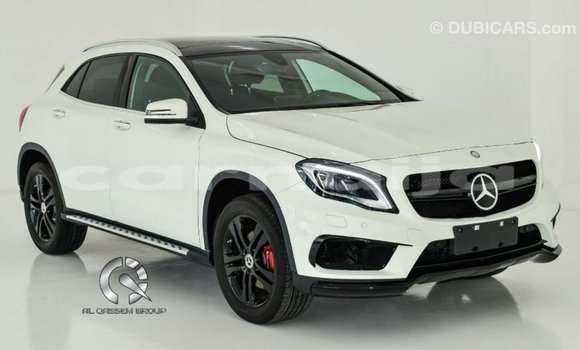 Buy Import Mercedes-Benz 250 White Car in Import - Dubai in Abia State Buy Import Mercedes-Benz 250 White Car in Import - Dubai in Abia State