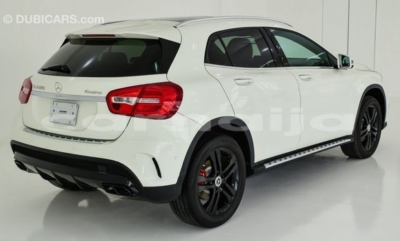 Buy Import Mercedes-Benz 250 White Car in Import - Dubai in Abia State Buy Import Mercedes-Benz 250 White Car in Import - Dubai in Abia State