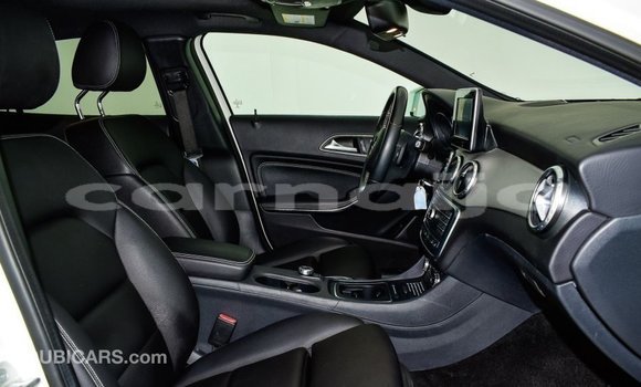 Buy Import Mercedes-Benz 250 White Car in Import - Dubai in Abia State Buy Import Mercedes-Benz 250 White Car in Import - Dubai in Abia State