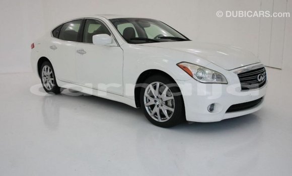 Acheter Import Voiture Infiniti M Blanc à Import - Dubai, État d'Abia Acheter Import Voiture Infiniti M Blanc à Import - Dubai, État d'Abia