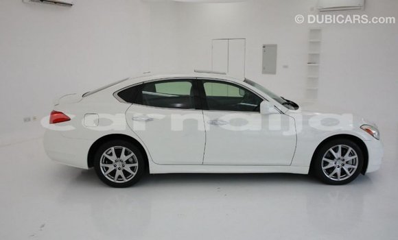 Acheter Import Voiture Infiniti M Blanc à Import - Dubai, État d'Abia Acheter Import Voiture Infiniti M Blanc à Import - Dubai, État d'Abia