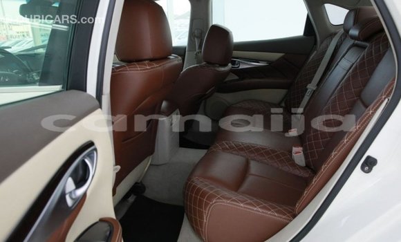 Acheter Import Voiture Infiniti M Blanc à Import - Dubai, État d'Abia Acheter Import Voiture Infiniti M Blanc à Import - Dubai, État d'Abia