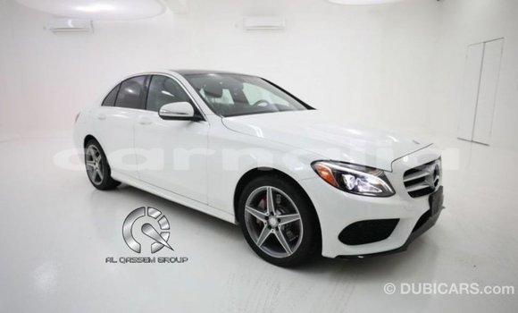 Buy Import Mercedes-Benz 190 White Car in Import - Dubai in Abia State Buy Import Mercedes-Benz 190 White Car in Import - Dubai in Abia State