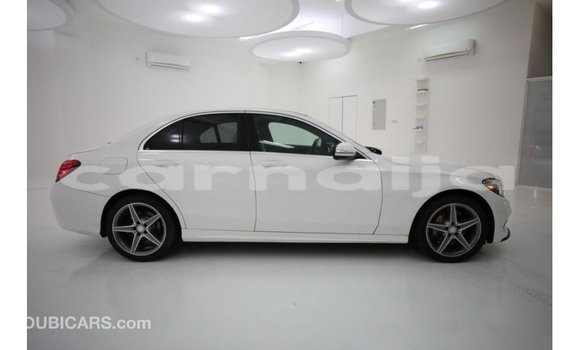 Buy Import Mercedes-Benz 190 White Car in Import - Dubai in Abia State Buy Import Mercedes-Benz 190 White Car in Import - Dubai in Abia State