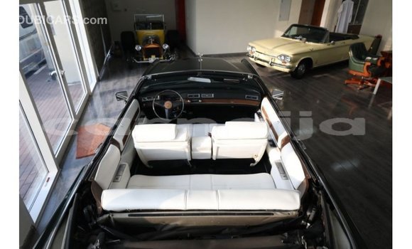 Buy Import Cadillac Escalade Green Car in Import - Dubai in Abia State Buy Import Cadillac Escalade Green Car in Import - Dubai in Abia State