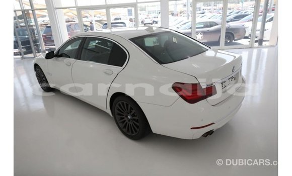 Buy Import BMW HP White Bike in Import - Dubai in Abia State Buy Import BMW HP White Bike in Import - Dubai in Abia State