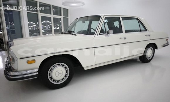 Buy Import Mercedes-Benz 190 Beige Car in Import - Dubai in Abia State Buy Import Mercedes-Benz 190 Beige Car in Import - Dubai in Abia State