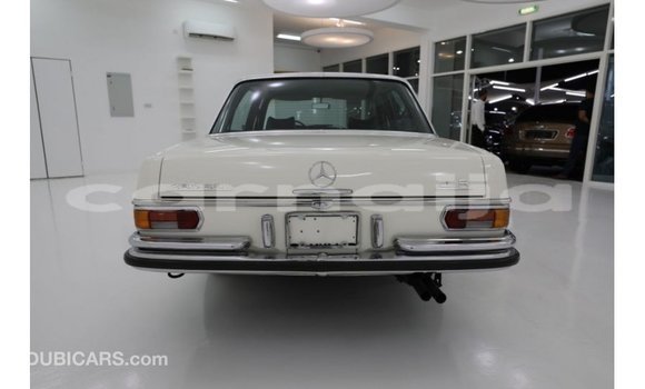 Buy Import Mercedes-Benz 190 Beige Car in Import - Dubai in Abia State Buy Import Mercedes-Benz 190 Beige Car in Import - Dubai in Abia State