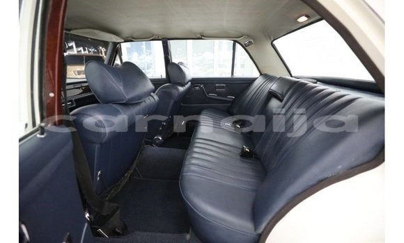 Buy Import Mercedes-Benz 190 Beige Car in Import - Dubai in Abia State Buy Import Mercedes-Benz 190 Beige Car in Import - Dubai in Abia State