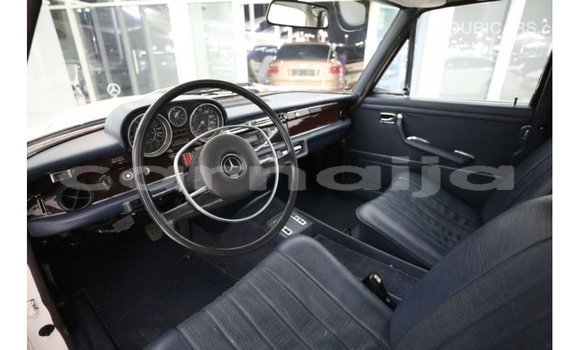 Buy Import Mercedes-Benz 190 Beige Car in Import - Dubai in Abia State Buy Import Mercedes-Benz 190 Beige Car in Import - Dubai in Abia State