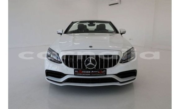 Buy Import Mercedes-Benz 190 White Car in Import - Dubai in Abia State Buy Import Mercedes-Benz 190 White Car in Import - Dubai in Abia State