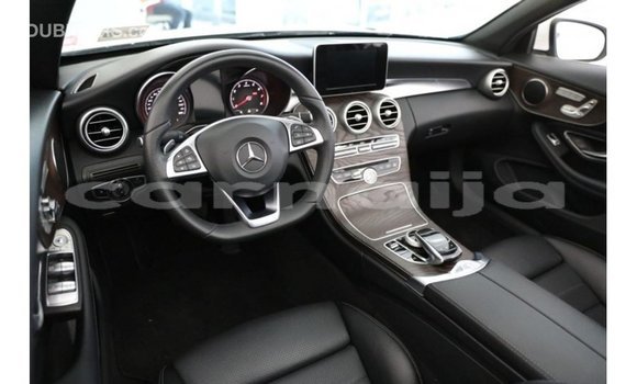 Buy Import Mercedes-Benz 190 White Car in Import - Dubai in Abia State Buy Import Mercedes-Benz 190 White Car in Import - Dubai in Abia State