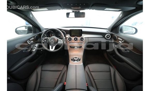 Acheter Import Voiture Mercedes-Benz 190 Noir à Import - Dubai, État d'Abia Acheter Import Voiture Mercedes-Benz 190 Noir à Import - Dubai, État d'Abia