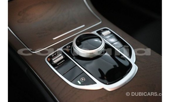 Acheter Import Voiture Mercedes-Benz 190 Noir à Import - Dubai, État d'Abia Acheter Import Voiture Mercedes-Benz 190 Noir à Import - Dubai, État d'Abia