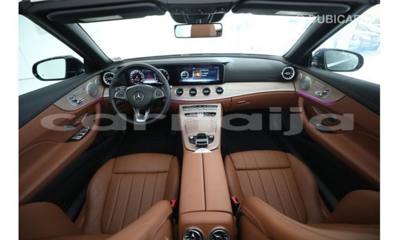 Acheter Import Voiture Mercedes-Benz 190 Noir à Import - Dubai, État d'Abia Acheter Import Voiture Mercedes-Benz 190 Noir à Import - Dubai, État d'Abia