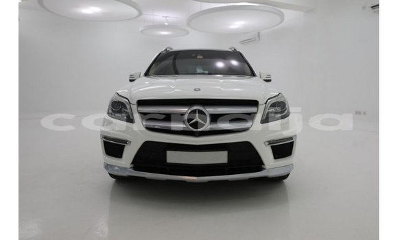 Buy Import Mercedes-Benz 190 White Car in Import - Dubai in Abia State Buy Import Mercedes-Benz 190 White Car in Import - Dubai in Abia State