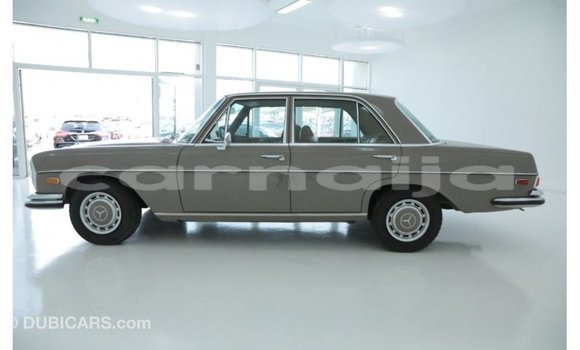 Buy Import Mercedes-Benz 190 Brown Car in Import - Dubai in Abia State Buy Import Mercedes-Benz 190 Brown Car in Import - Dubai in Abia State
