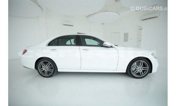 Buy Import Mercedes-Benz 190 White Car in Import - Dubai in Abia State Buy Import Mercedes-Benz 190 White Car in Import - Dubai in Abia State