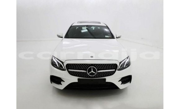 Buy Import Mercedes-Benz 190 White Car in Import - Dubai in Abia State Buy Import Mercedes-Benz 190 White Car in Import - Dubai in Abia State