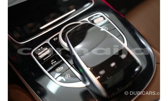 Acheter Import Voiture Mercedes-Benz 190 Blanc à Import - Dubai, État d'Abia Acheter Import Voiture Mercedes-Benz 190 Blanc à Import - Dubai, État d'Abia