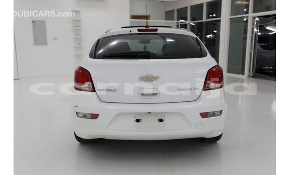 Buy Import Chevrolet Cruze White Car in Import - Dubai in Abia State Buy Import Chevrolet Cruze White Car in Import - Dubai in Abia State