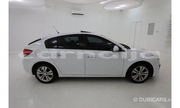 Buy Import Chevrolet Cruze White Car in Import - Dubai in Abia State Buy Import Chevrolet Cruze White Car in Import - Dubai in Abia State