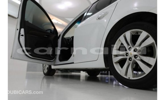 Buy Import Chevrolet Cruze White Car in Import - Dubai in Abia State Buy Import Chevrolet Cruze White Car in Import - Dubai in Abia State