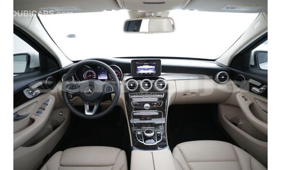 Buy Import Mercedes-Benz 200 White Car in Import - Dubai in Abia State Buy Import Mercedes-Benz 200 White Car in Import - Dubai in Abia State