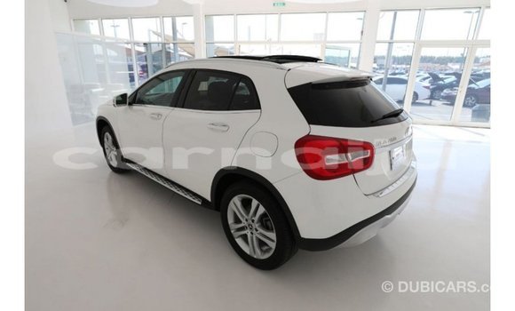 Buy Import Mercedes-Benz 250 White Car in Import - Dubai in Abia State Buy Import Mercedes-Benz 250 White Car in Import - Dubai in Abia State