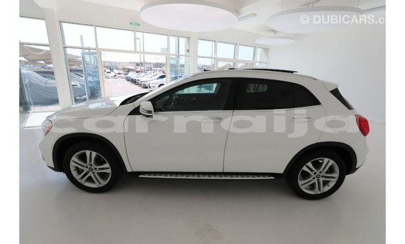 Buy Import Mercedes-Benz 250 White Car in Import - Dubai in Abia State Buy Import Mercedes-Benz 250 White Car in Import - Dubai in Abia State