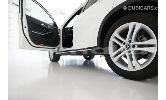 Buy Import Mercedes-Benz 250 White Car in Import - Dubai in Abia State Buy Import Mercedes-Benz 250 White Car in Import - Dubai in Abia State