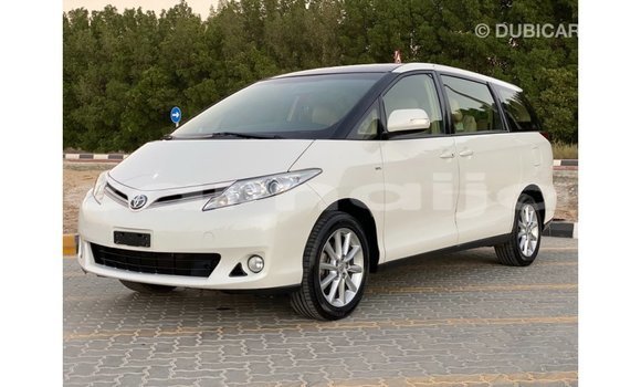 Buy Import Toyota Previa White Car in Import - Dubai in Abia State Buy Import Toyota Previa White Car in Import - Dubai in Abia State