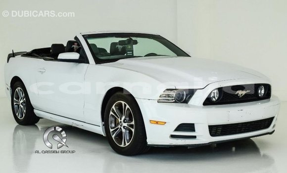 Buy Import Ford Mustang White Car in Import - Dubai in Abia State Buy Import Ford Mustang White Car in Import - Dubai in Abia State