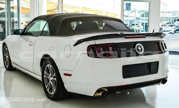 Buy Import Ford Mustang White Car in Import - Dubai in Abia State Buy Import Ford Mustang White Car in Import - Dubai in Abia State