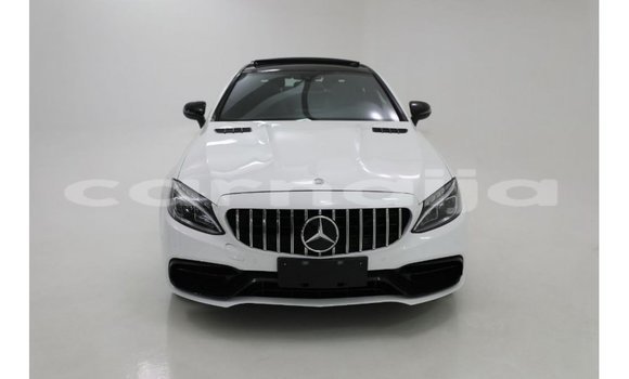 Buy Import Mercedes-Benz 190 White Car in Import - Dubai in Abia State Buy Import Mercedes-Benz 190 White Car in Import - Dubai in Abia State