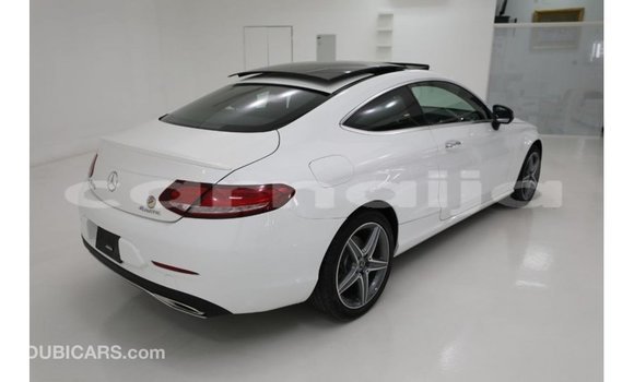 Buy Import Mercedes-Benz 190 White Car in Import - Dubai in Abia State Buy Import Mercedes-Benz 190 White Car in Import - Dubai in Abia State