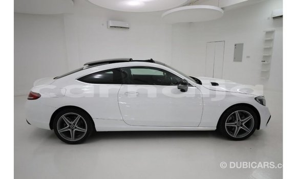 Buy Import Mercedes-Benz 190 White Car in Import - Dubai in Abia State Buy Import Mercedes-Benz 190 White Car in Import - Dubai in Abia State